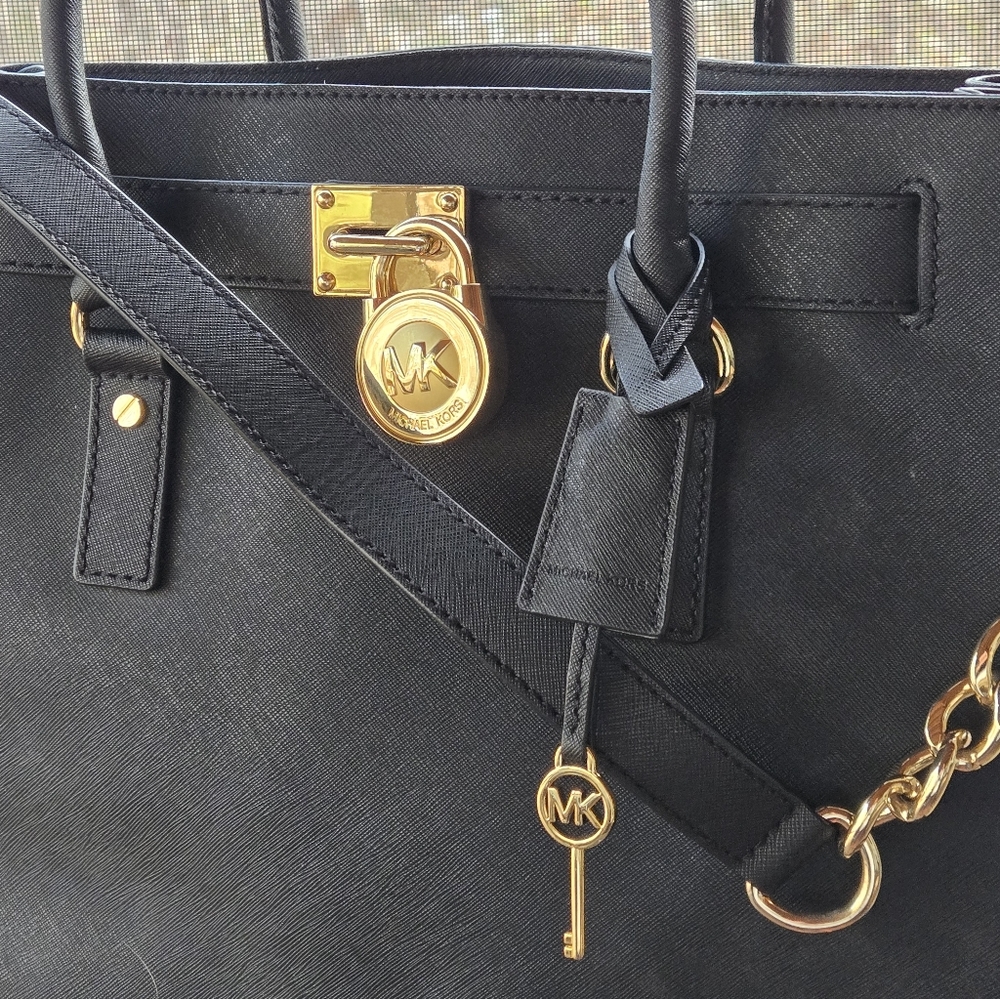 Michael Kors Hamilton Satchel - Picture 14 of 14